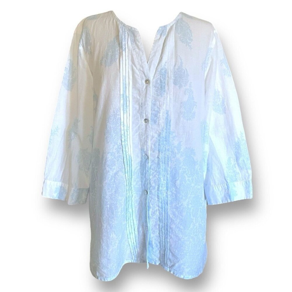 Chico's White and Light Blue Tunic Top